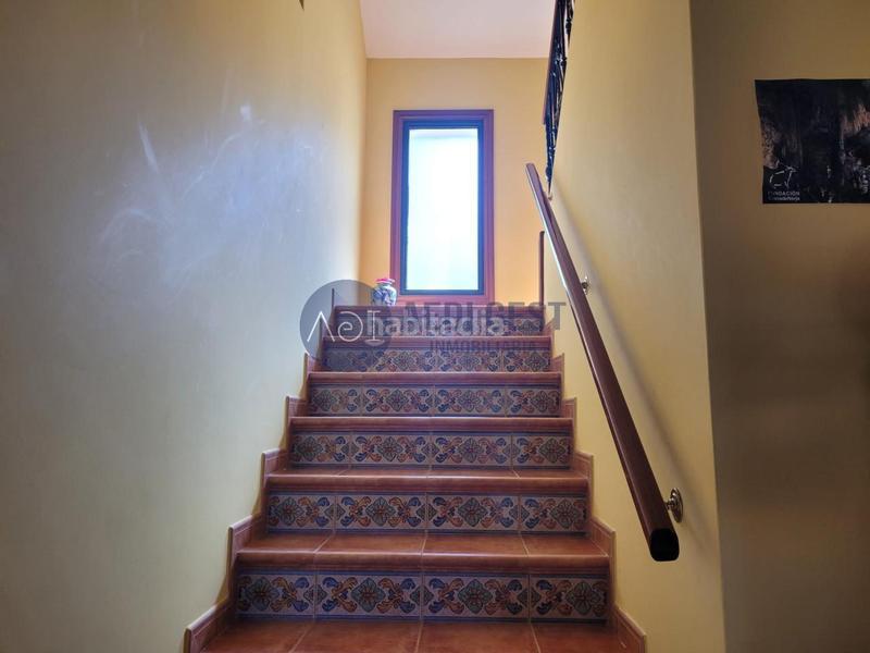 Foto 8e1a36cc-7e9a-4a45-afd9-b6c6a7228066. Haus mit heizung parking in Aldán Cangas