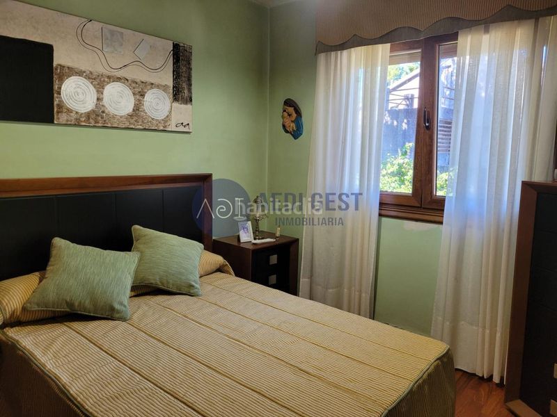 Foto d28fa980-8269-45a7-8df1-c7f531b86a2e. Casa amb calefacció aparcament a Gondomar