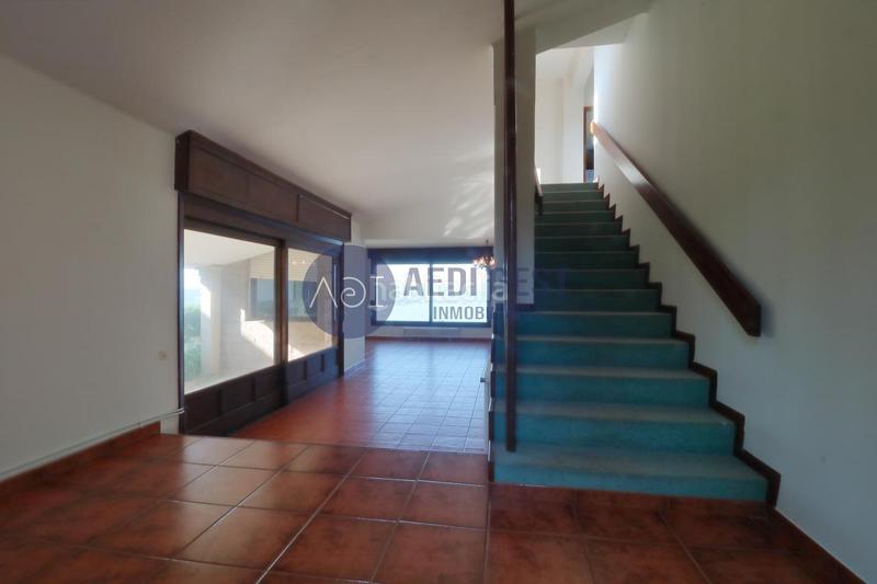 Foto 66149230-93d4-4071-9efe-1d7ceba3cd98. Chalet mit heizung parking in Coruxo - Oia - Saiáns Vigo