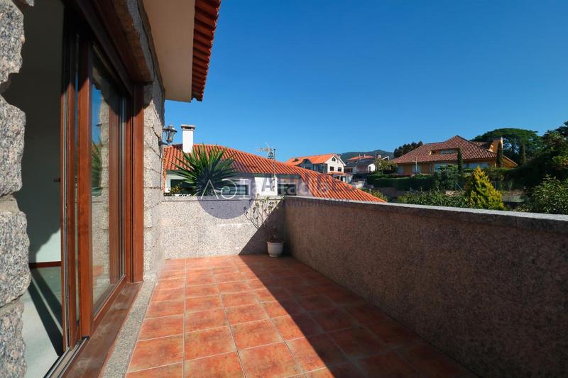 Foto 9d0ce3fa-8eb1-415f-a5aa-ed204833d93d. Chalet mit heizung parking in Coruxo - Oia - Saiáns Vigo