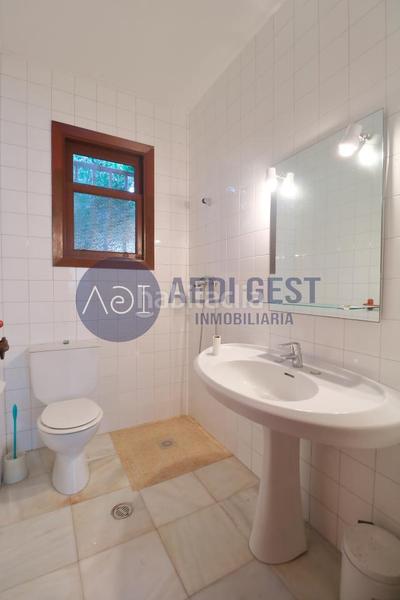 Foto f973ac1c-7c6d-4e7b-8f55-f1b63eed43f6. Chalet mit heizung parking in Coruxo - Oia - Saiáns Vigo