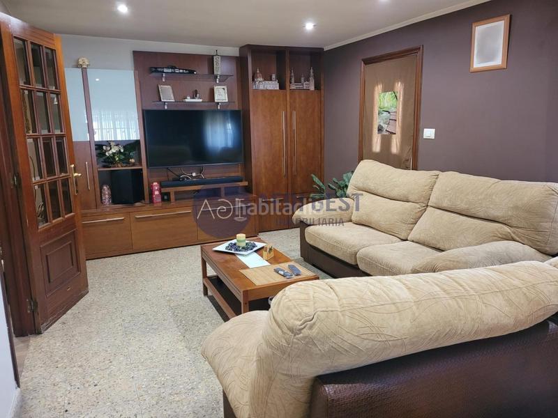 Foto b89c0a30-00e3-4121-abd7-986d97d6a190. Casa amb calefacció aparcament piscina a San Pedro da Ramallosa Nigrán