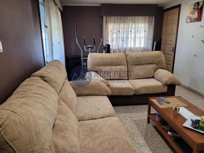 Foto e2982de9-8a0d-49f0-938f-ae6195bf18ec. Casa amb calefacció aparcament piscina a San Pedro da Ramallosa Nigrán