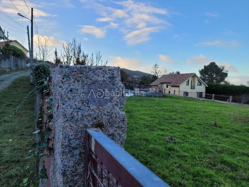 Foto f7eeeabb-d3c6-4d3c-aa04-9fbb9e714293. Terreny residencial a Baiona