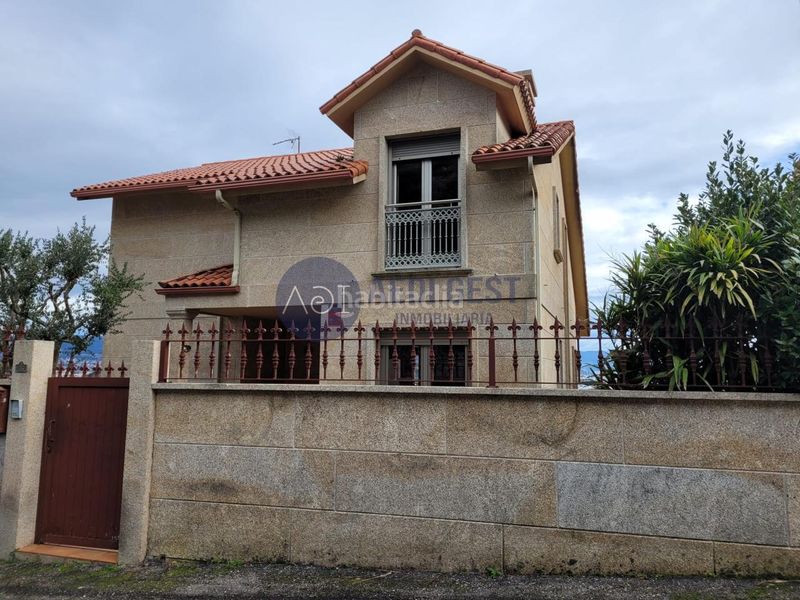Foto 3fd2b334-9693-4ff3-a4ba-3003e54a8eb9. Chalet avec chauffage parking piscine dans Baiona