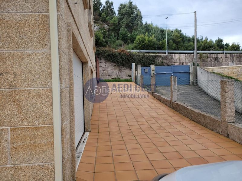 Foto dd621722-f13b-4f0d-a4e1-fc1965fccbff. Chalet avec chauffage parking piscine dans Baiona