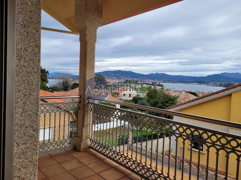 Foto eb698f44-d9e6-4224-84c0-a3b013319768. Chalet avec chauffage parking piscine dans Baiona