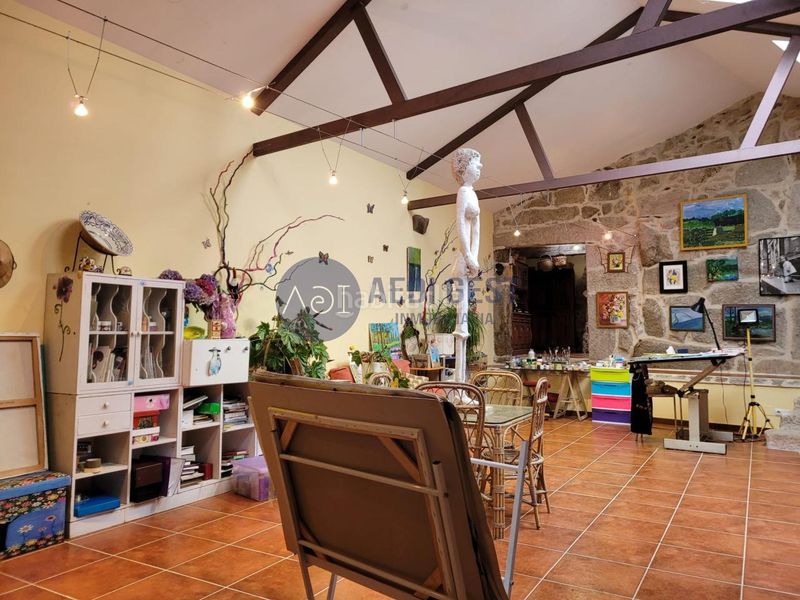 Foto b9147054-f129-41b1-8d85-dd6688062545. Casale con riscaldamento parcheggio in Gondomar