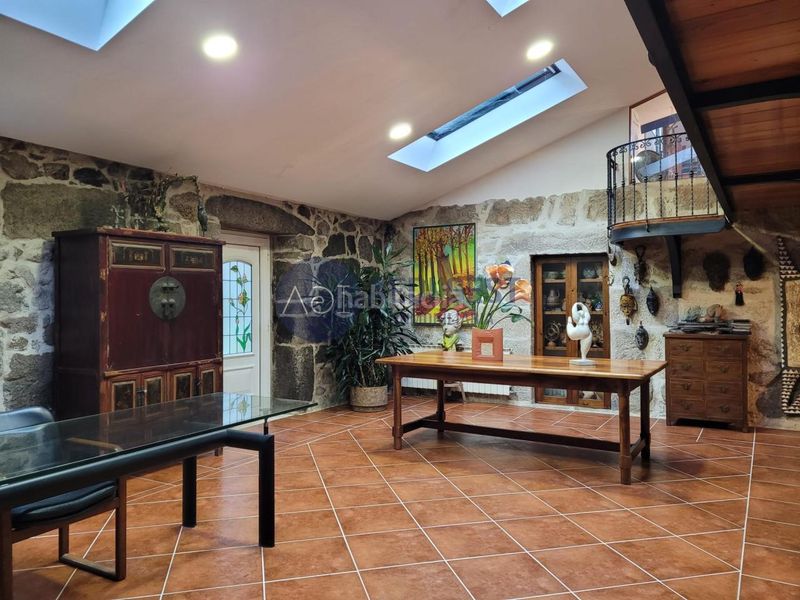Foto f5139e13-5f83-4f41-80f0-876c0729c5ee. Casale con riscaldamento parcheggio in Gondomar