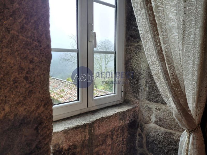 Foto f988be73-1e0f-441b-9ced-2e2608d3bd10. Casale con riscaldamento parcheggio in Gondomar