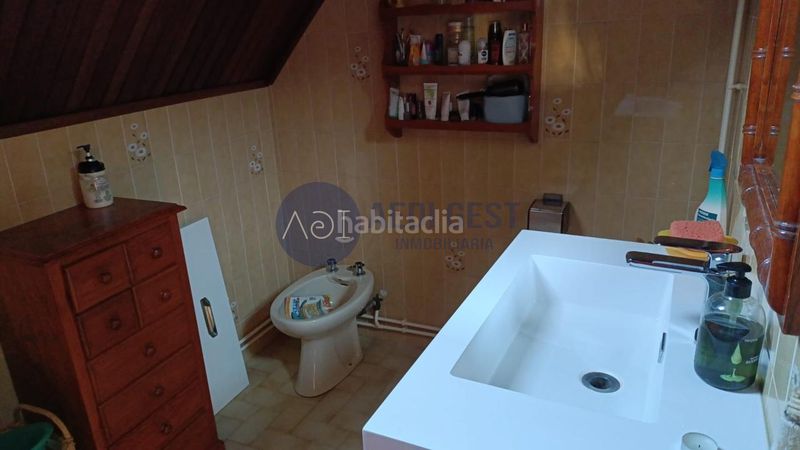 Foto 49c4b0aa-b09a-4fdf-aa1c-4d640fdd2f84. Nau industrial a Gondomar