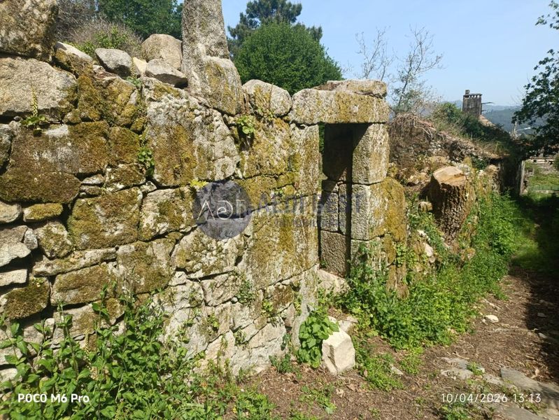 Foto 036dc365-a481-4edb-a651-d8a75eeaa2fc. Masía en Gondomar