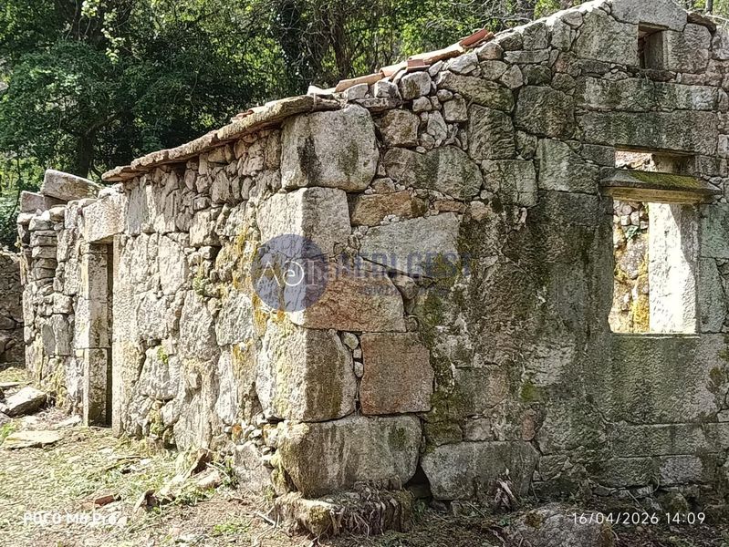 Foto 748d5028-c68e-4906-ac80-87cc9ad38c57. Masia amb calefacció a Gondomar