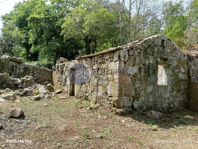 Foto a0256d73-5f69-41e4-9d2b-6f407221855d. Masia amb calefacció a Gondomar