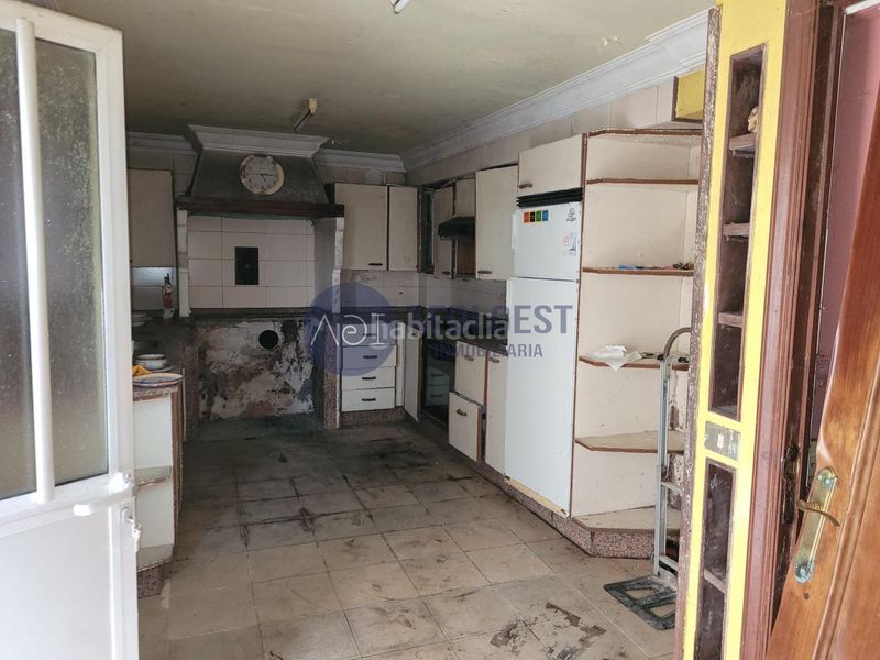 Foto 5e1a5526-3441-490b-9137-feeeff644d6d. Casa a Valadares - Beade Vigo