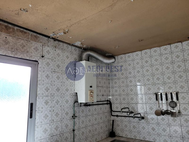 Foto 997041ad-e9fc-405d-84ed-40816ba20537. Casa a Valadares - Beade Vigo