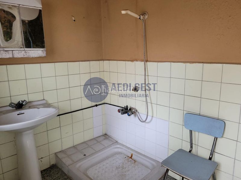 Foto daec800f-7286-4f7d-a6ea-02131cefe338. Casa a Valadares - Beade Vigo