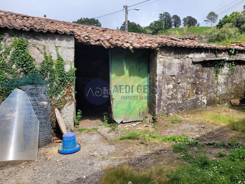 Foto 3a84944f-da32-4e83-b26b-af4a70a36fc9. Casa amb calefacció a Gondomar