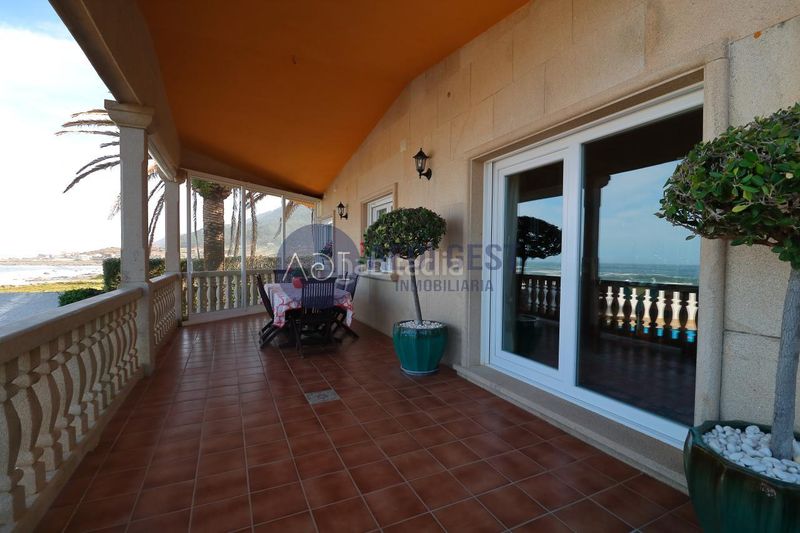 Foto 44e5ee26-b39a-42f4-8bd0-7e6e3c8e5e78. Casa amb calefacció aparcament piscina a Oia