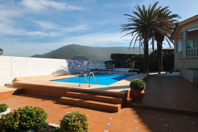 Foto 9fd7dfad-9d62-4ceb-a691-ec6bfadf1b86. Casa amb calefacció aparcament piscina a Oia
