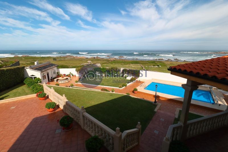 Foto c4192ebd-ab88-4af0-9566-9d3e96e53819. Casa amb calefacció aparcament piscina a Oia