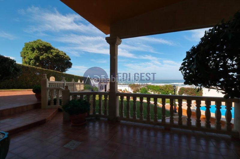 Foto f96d71b9-d90a-44e2-bafa-913f40145373. Casa amb calefacció aparcament piscina a Oia