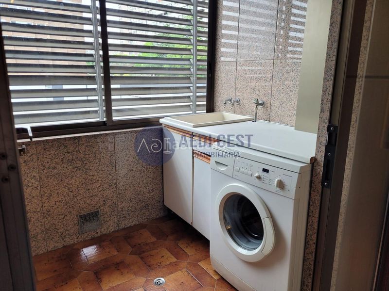 Foto 201f410d-8874-4290-97eb-99a204e3891a. Piso en Centro - Areal Vigo