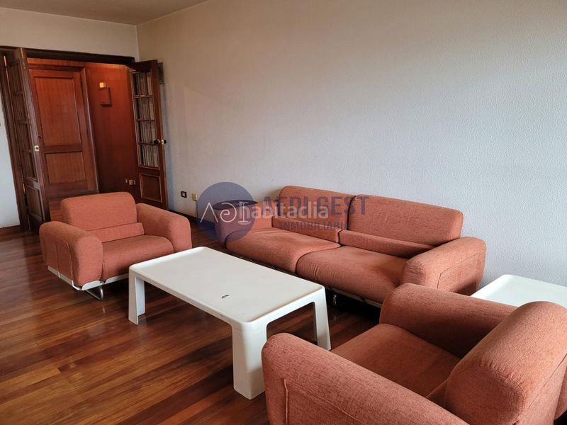 Foto 5871d2ff-a55f-45a1-b1dc-54058021b748. Piso en Centro - Areal Vigo