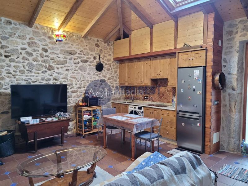 Foto f2b7fb1f-93bd-4946-a175-144fa5c368b5. Casa en Oia
