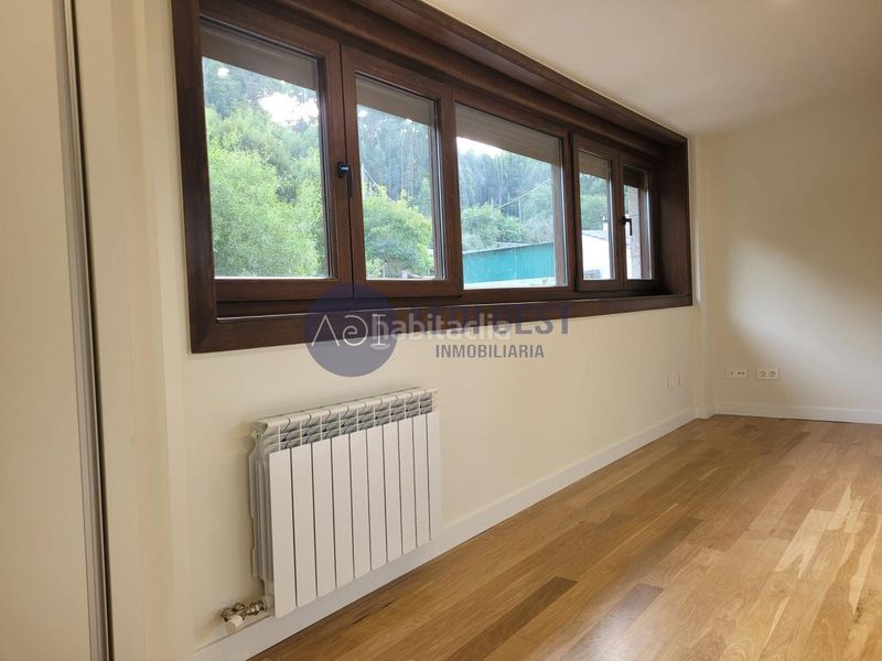 Foto 4028287e-e1e9-4d51-a393-55c3fc276777. Casa amb calefacció aparcament a Gondomar