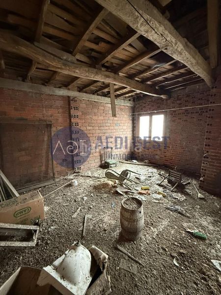 Foto 671231f7-237e-4282-bf57-7c7f15e18f56. Casa en Antas de Ulla