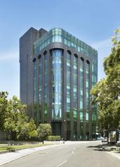 Location Bureau  N/a. Oficina en edificio exclusivo en castellana