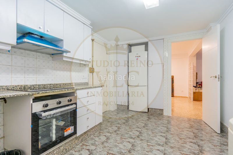 Foto 28a8e84f-97ce-402d-9921-8c2431b48034. Apartament amb calefacció a Jaume Roig Valencia