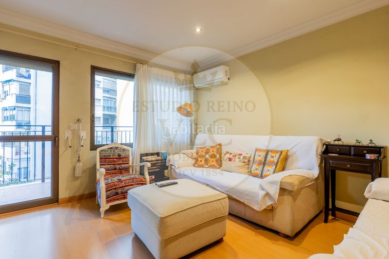 Foto ce81a71d-7692-4a8d-9e52-a6bfcd50efae. Apartament amb calefacció a Jaume Roig Valencia