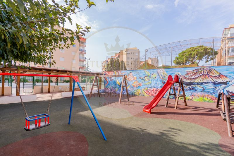 Foto f79b7fee-2da0-47f5-a76b-73d26f66984b. Appartement in avinguda neptuno 25 in Platja de la Pobla de Farnals Pobla de Farnals (la)