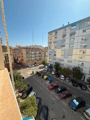 Pis a Carrer de josep ballester 62. ?? moderno y elegante  piso reformado en venta en c/josep balles