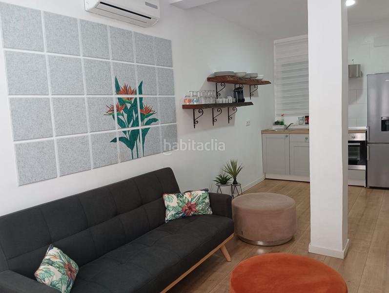 Foto af8f4a6e-c954-4842-b822-1ab2401bdc20. Apartamento  reformado con terraza – 87 m² de elegancia y confort descubre este elegante apartamento completamente reformado en Valencia