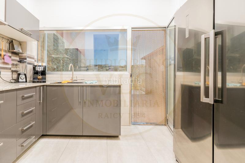 Foto 155b2eb1-7945-43dc-9833-62af19068554. Maison jumelée dans El Cabanyal-El Canyamelar Valencia