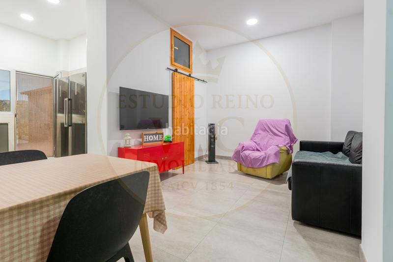 Foto 1b215e74-a932-49b7-a8d6-bd192be99ab1. Maison jumelée dans El Cabanyal-El Canyamelar Valencia