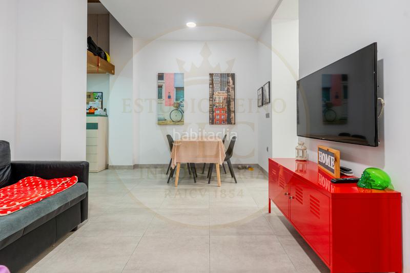 Foto 1f2865e3-b8ba-4a5c-8419-106747b8ff75. Maison jumelée dans El Cabanyal-El Canyamelar Valencia