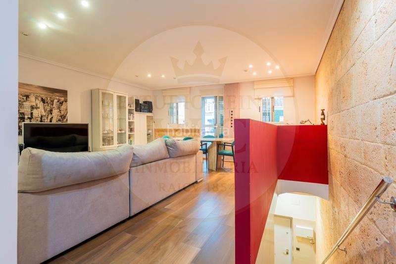 Foto 366a8217-2f95-4b4d-bf04-efb57ea735a9. Maison jumelée dans El Cabanyal-El Canyamelar Valencia