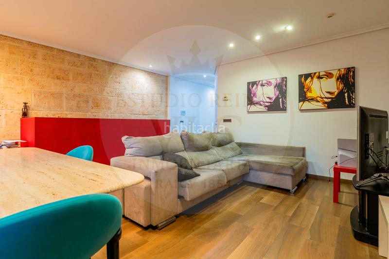 Foto 6514a595-cdbb-4937-9ef5-c054a992b2bf. Maison jumelée dans El Cabanyal-El Canyamelar Valencia