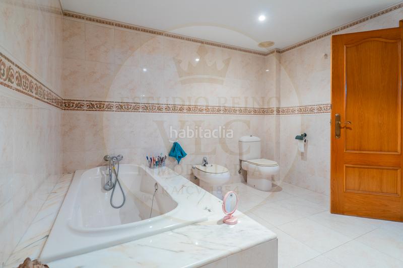 Foto 6db09827-d33b-4f67-b3ed-d8d5b537ca6e. Maison jumelée dans El Cabanyal-El Canyamelar Valencia