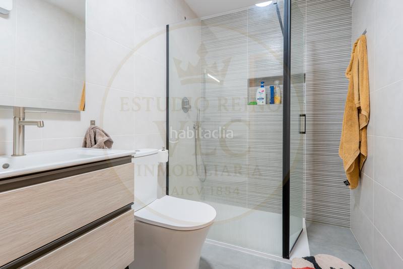 Foto c3e59f37-0412-4c2d-bb38-020febf49bec. Maison jumelée dans El Cabanyal-El Canyamelar Valencia