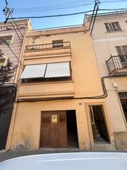Casa  Avinguda sra. magdalena martorell. Oportunidad en les borges del camp.