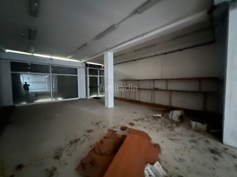 Foto 23ee6b18-7e1f-42e3-8cb4-3f7d26cd87fb. Local comercial gran local en venta en Llevant Reus