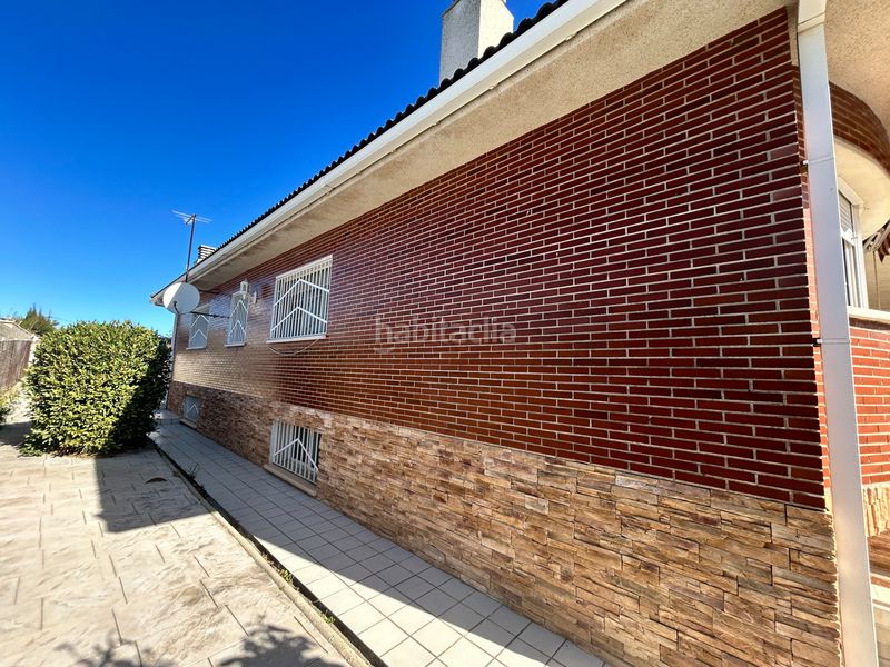 Foto 19cc740d-2363-42d5-ad32-c945f503438c. Xalet amb xemeneia calefacció aparcament a Catllar (El)