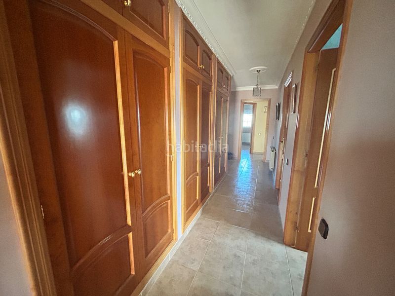 Foto 33f12505-1153-4d29-a18a-499dbf893b92. Xalet amb xemeneia calefacció aparcament a Catllar (El)