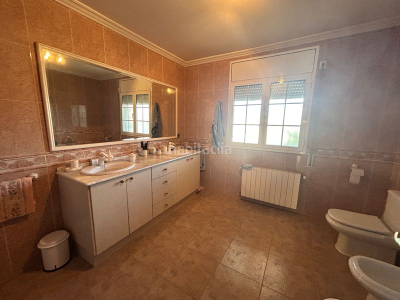 Foto 586eaecb-fad0-458b-b04a-54d904473bbe. Xalet amb xemeneia calefacció aparcament a Catllar (El)