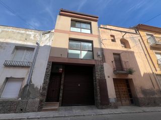 Casa  Carrer major. Casa en el rourell